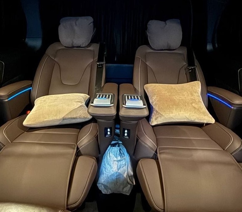 "Заказать такси V-class в Крыму"