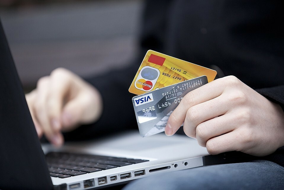 Оплата онлайн банковской картой